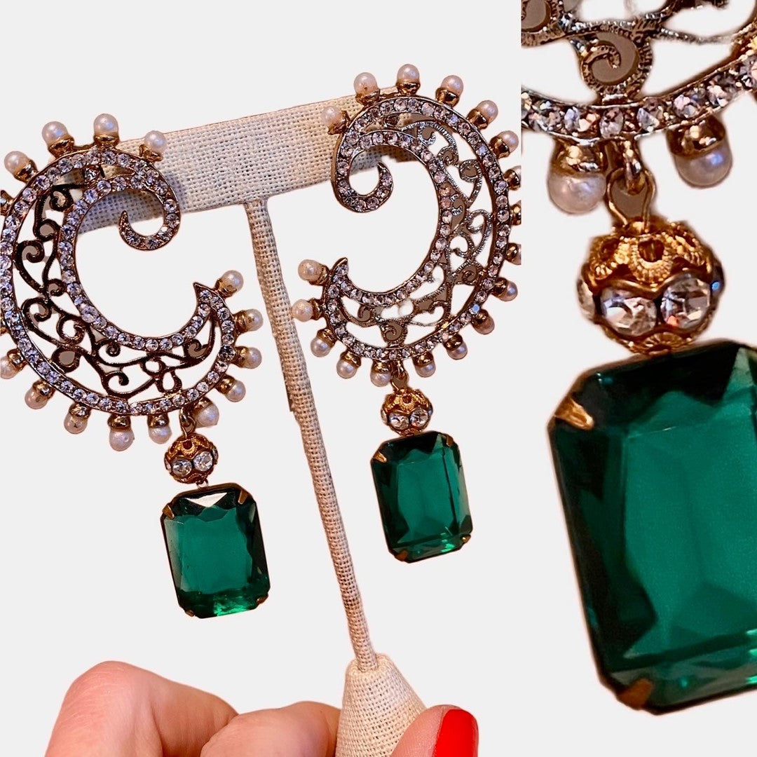 Mirror Image Mock Emerald