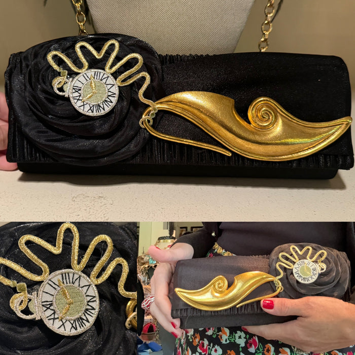 Timing Is Everything, The Cinderella Clutch