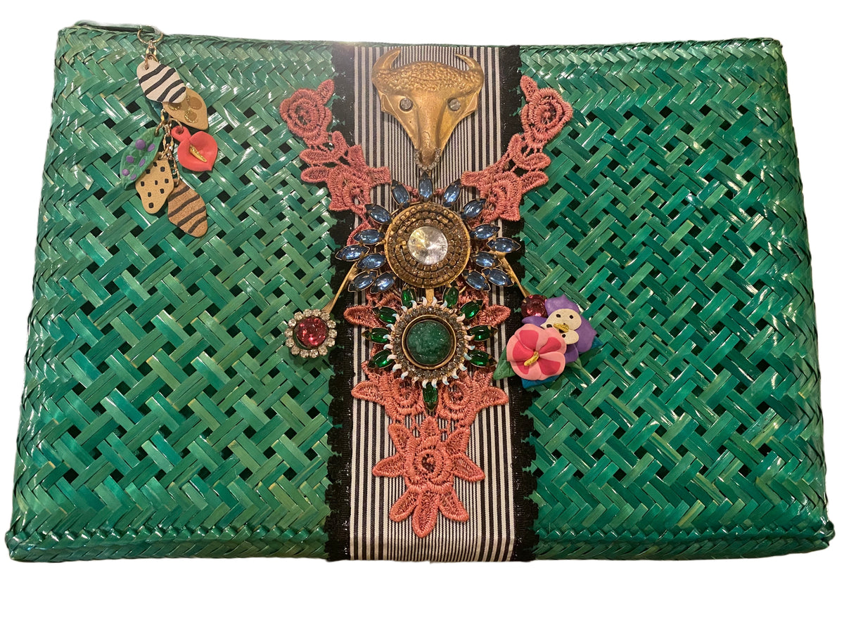 Talisman Clutch