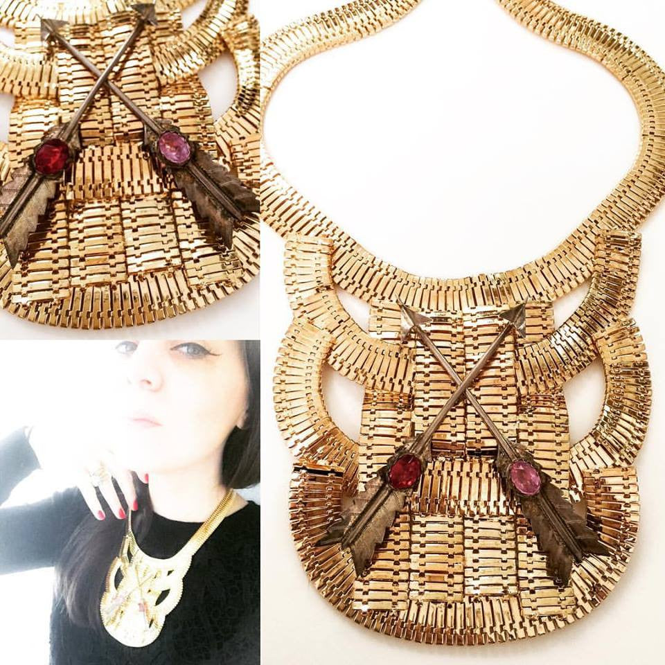 Woven Bib