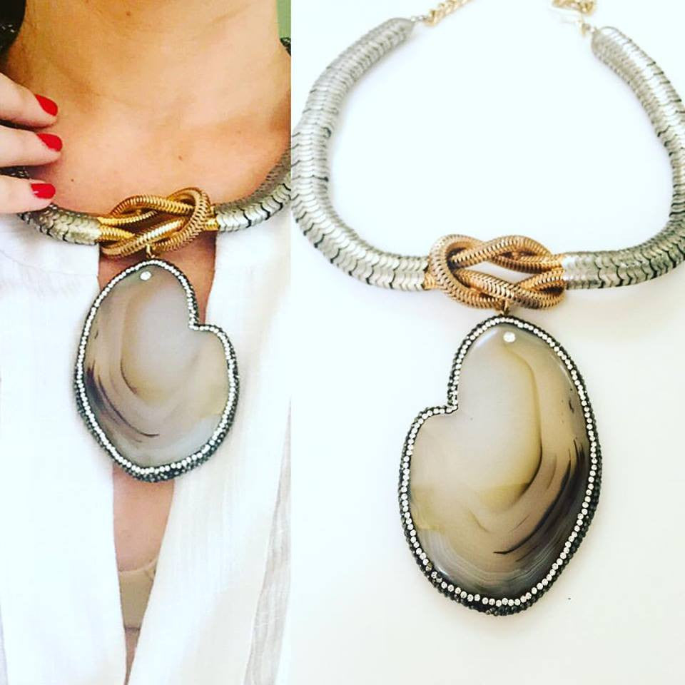 Monumental Agate