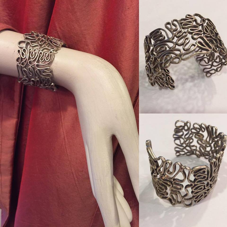 Modernist Serpentine Cuff