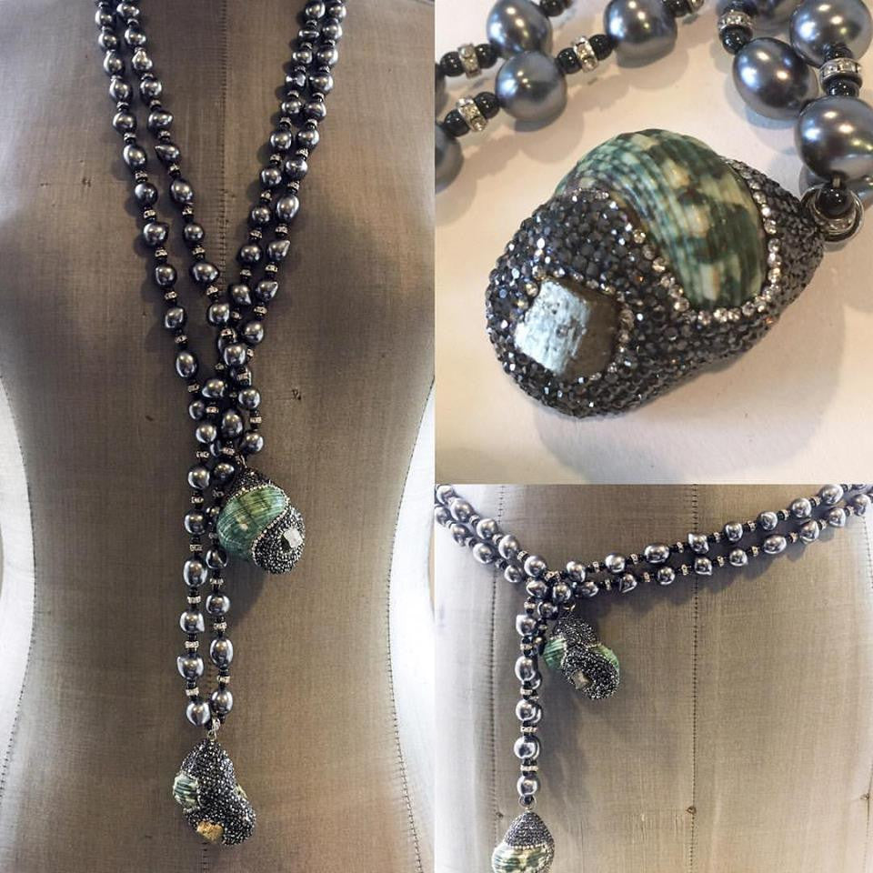 6 feet of Pearls