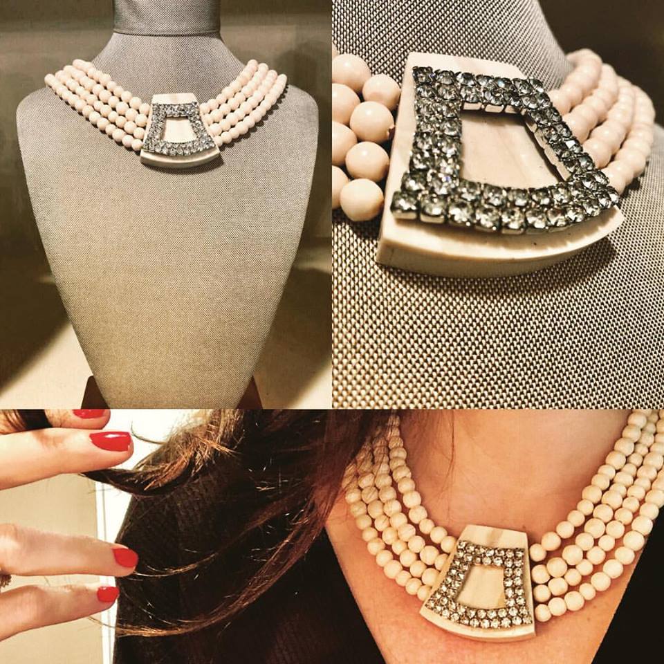 Lacquer Collar