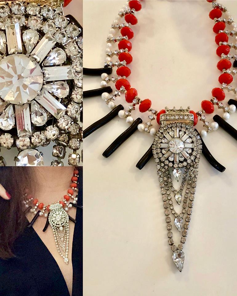 Coral Art Deco Collar