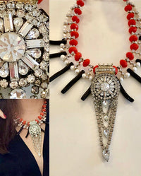 Coral Art Deco Collar