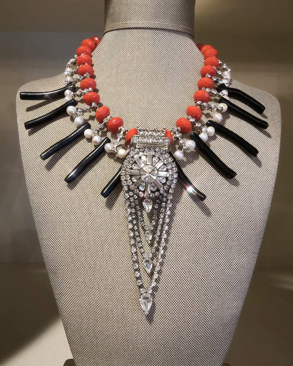 Coral Art Deco Collar