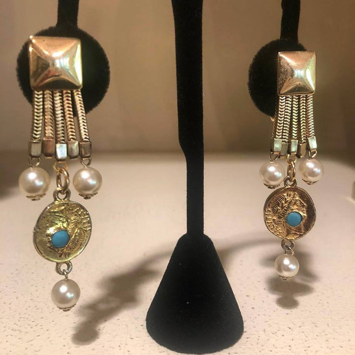 Classical Coin Fringe