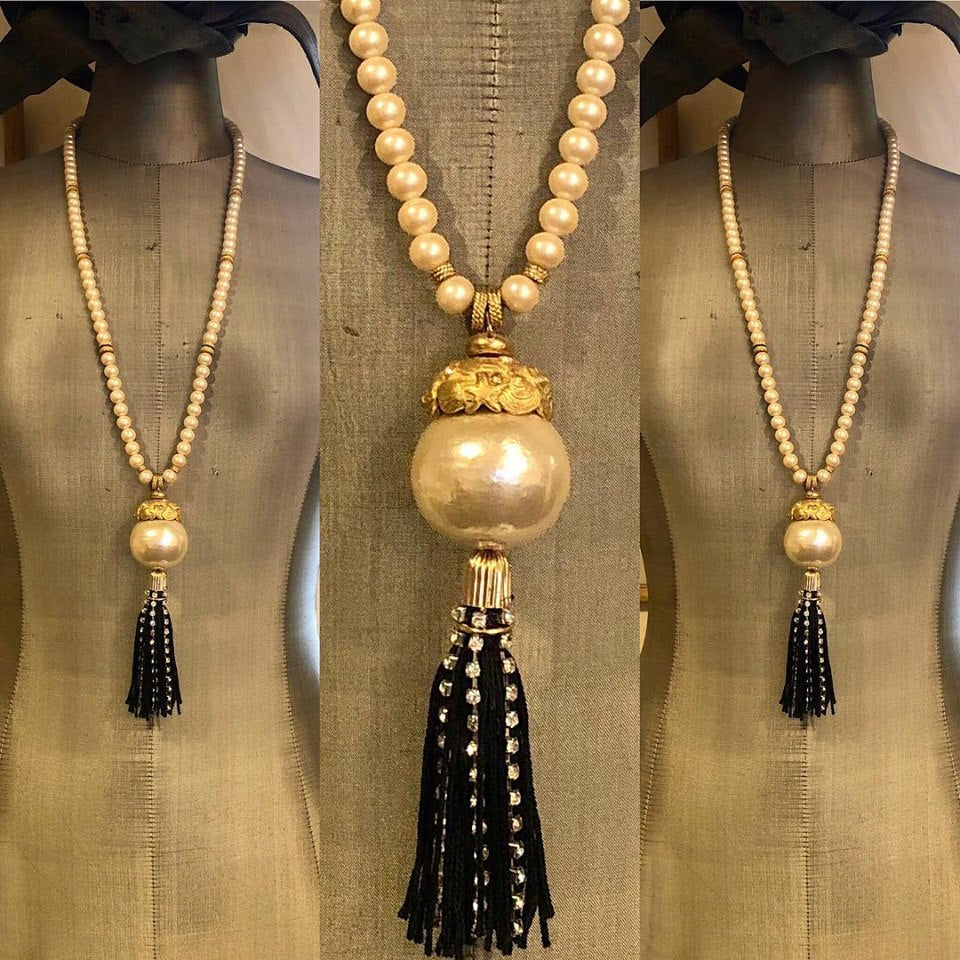 Monumental Pearl Tassel