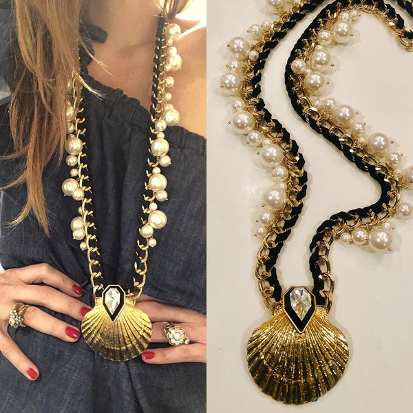 Pearl Fringe Shell