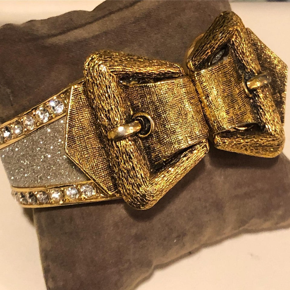 Diamond Dust Buckle