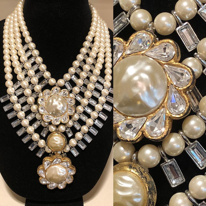Grand, Graduated Pearl Bib