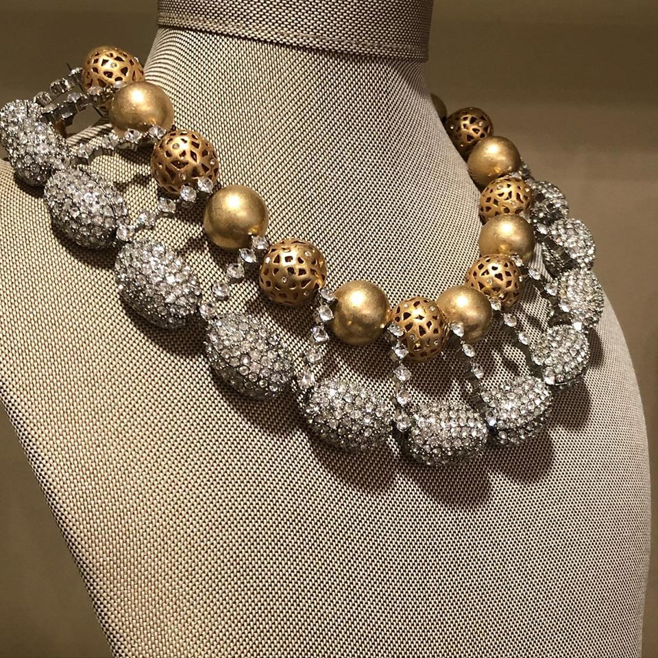 Radiating Collar