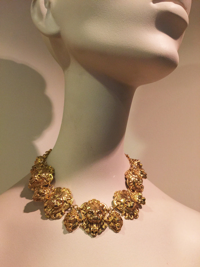 Cast Lion Collar
