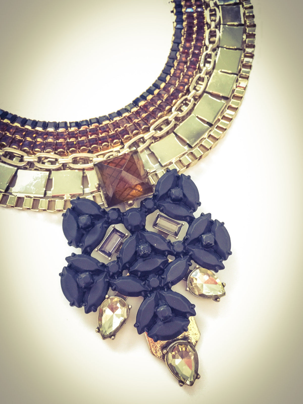 Jet and Cognac Collar
