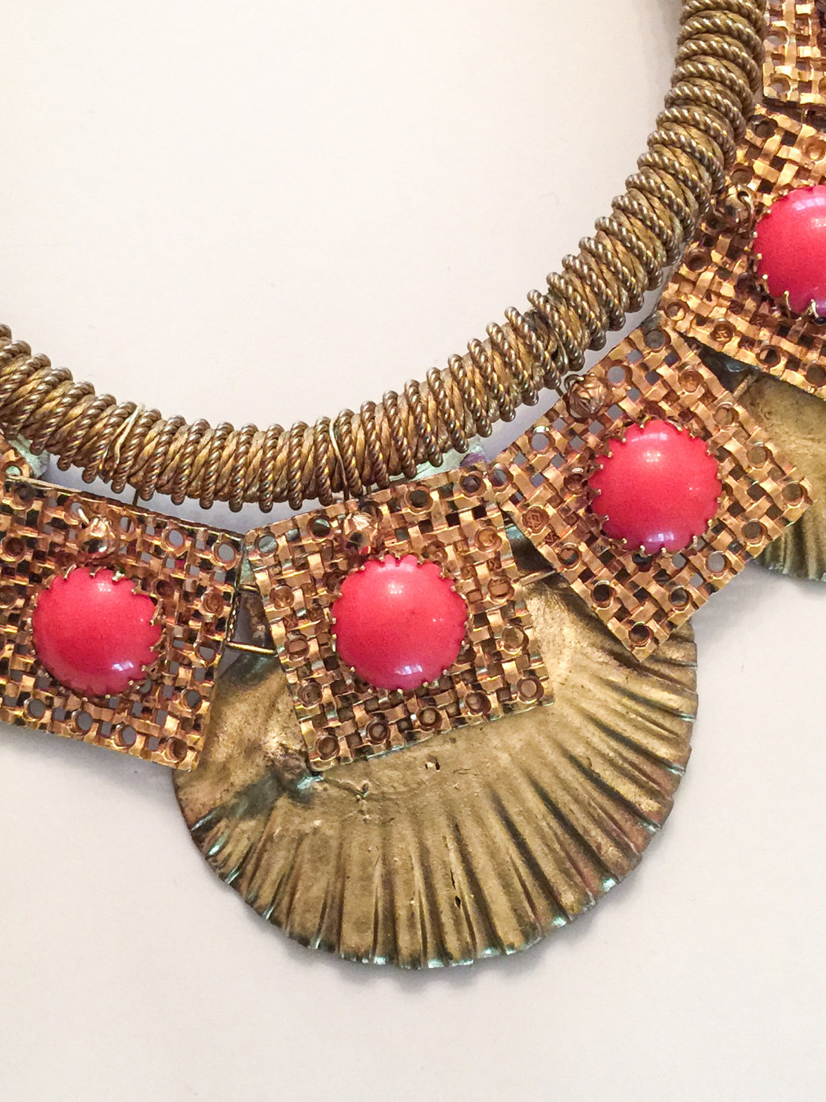 Gilded Seashell Collar