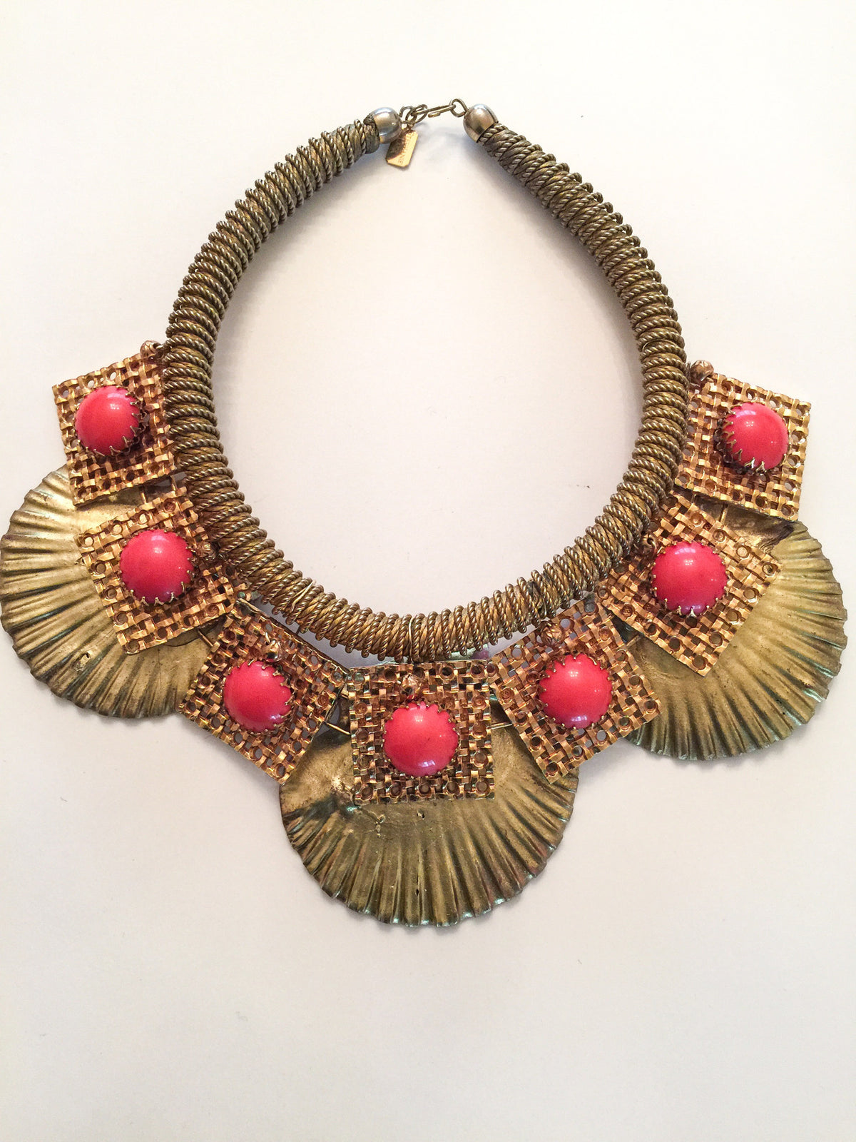 Gilded Seashell Collar