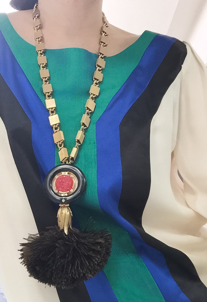 Pom Pom Tassel