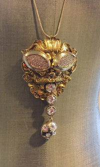 The Jewel Thief