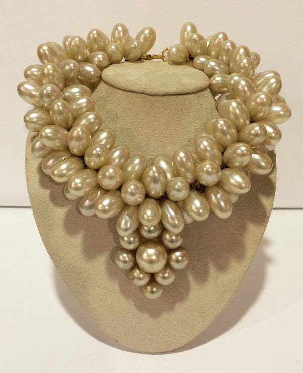 Jumbo Pearl Ruff